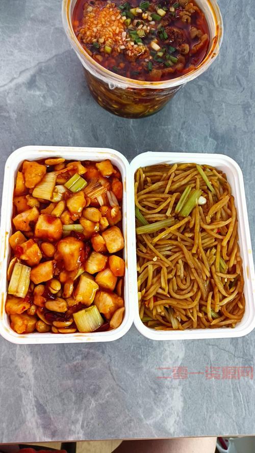 神舟飞船送达宫保鸡丁，太空外卖让航天员大快朵颐